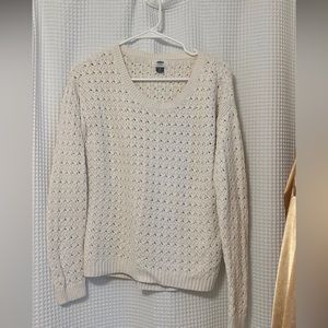 White knitted sweater